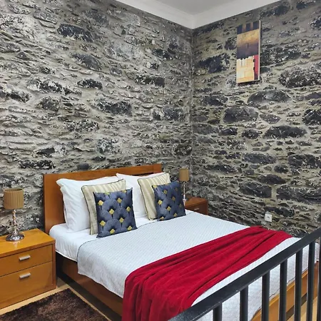 Casa Do Avo Abel - Rustic Charm With Modern Touch Apartment *
